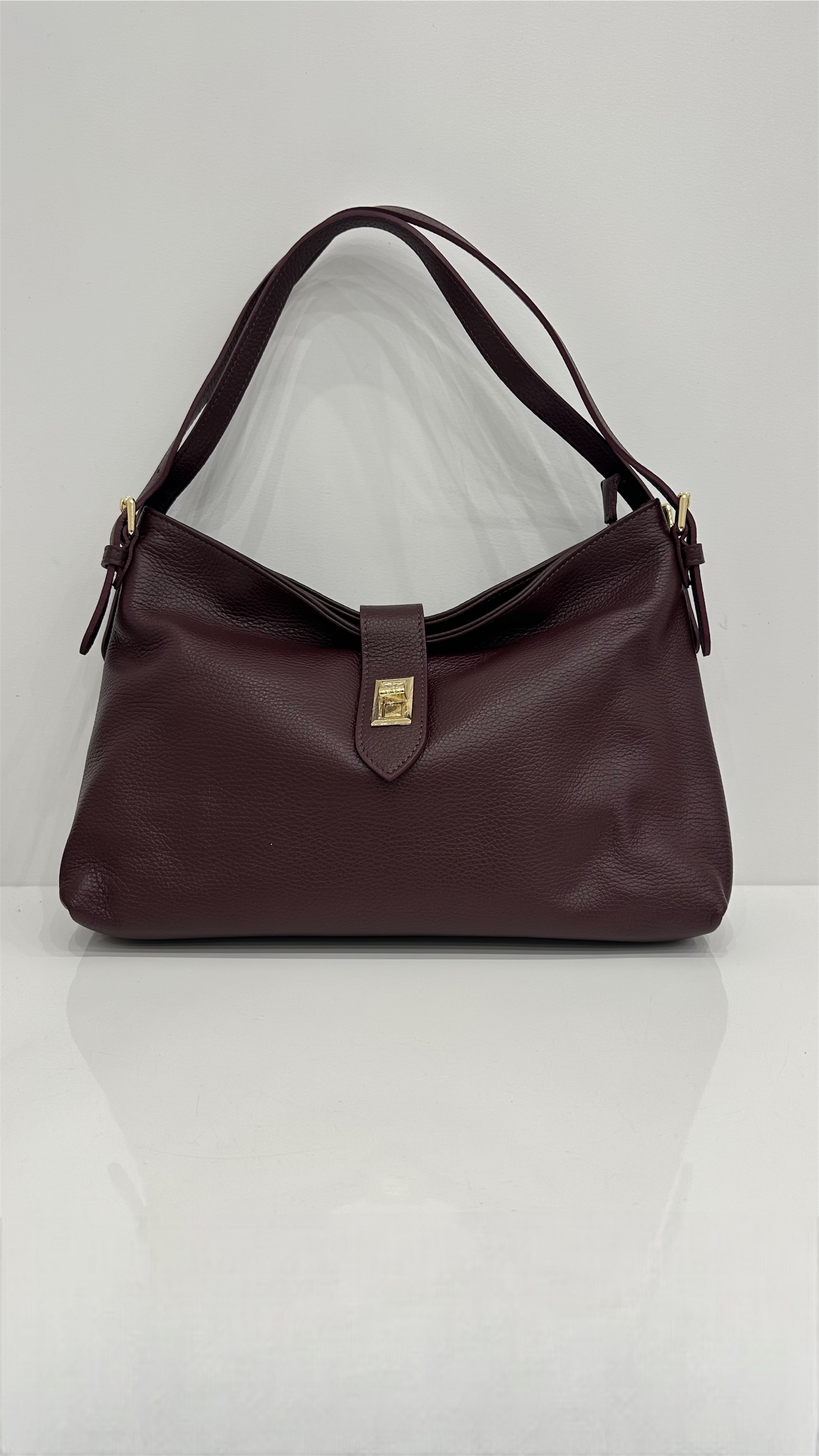LEATHER BORDEAUX