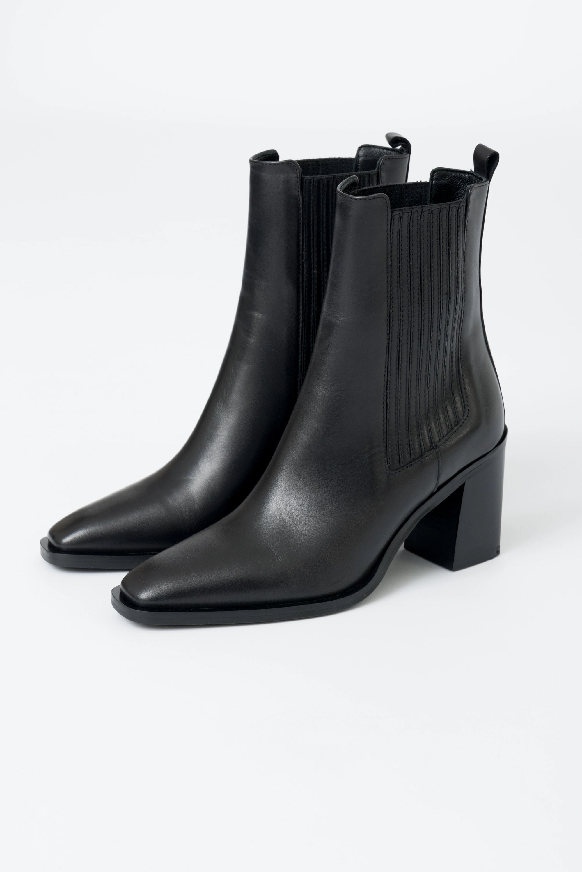 Beatrice – Tronchetto Chelsea in pelle nera da donna con tacco 75 mm