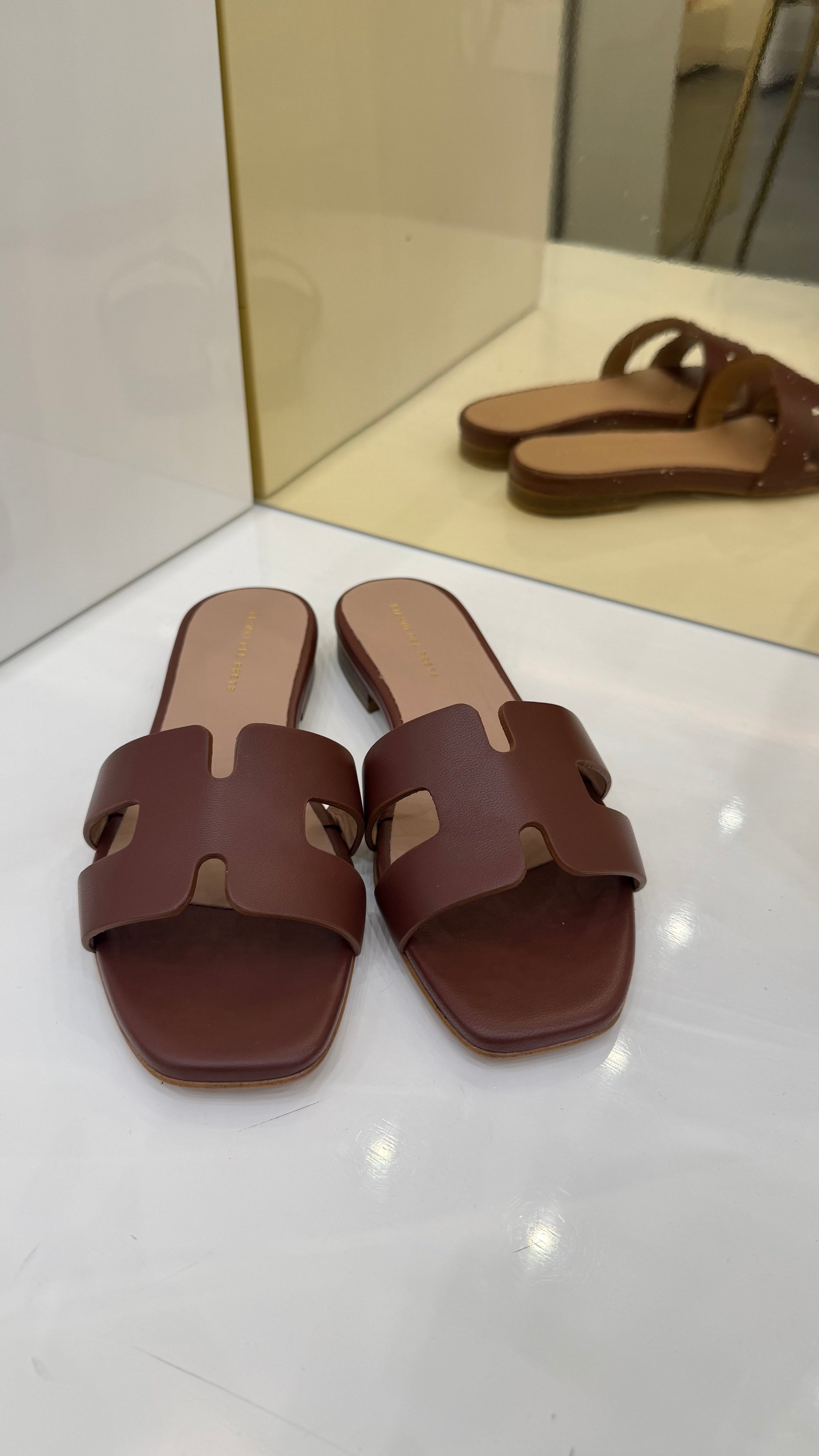 Ciabatta in pelle marrone