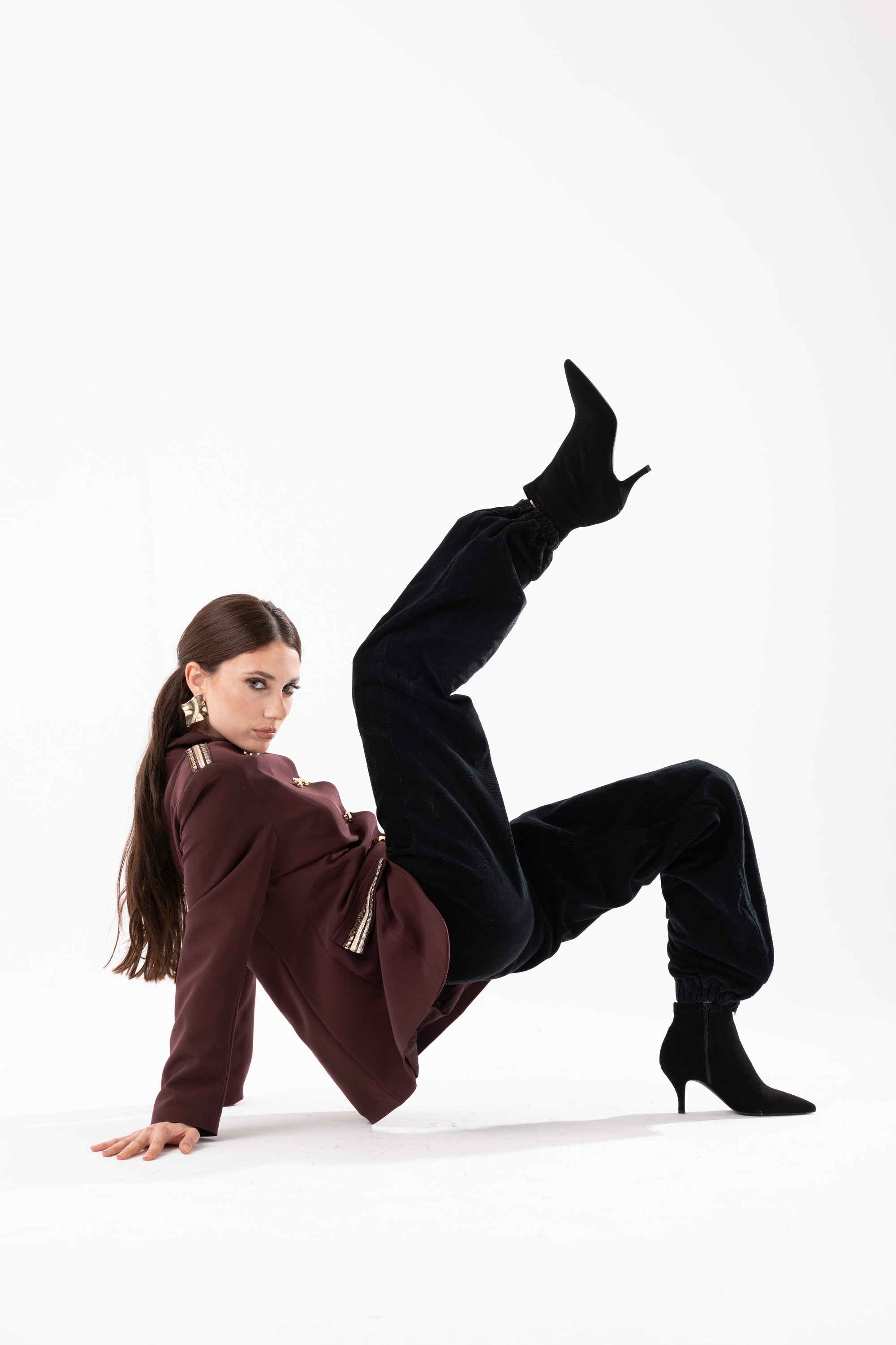 Violante – Tronchetto in camoscio nero elasticizzato con tacco stiletto 80 mm