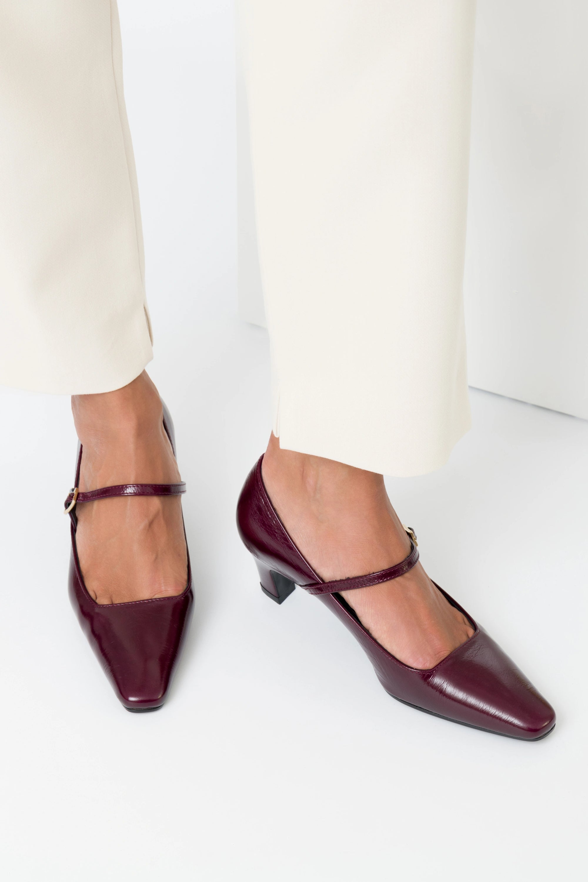 Adele – Mary Jane in vernice bordeaux con tacco 50 mm
