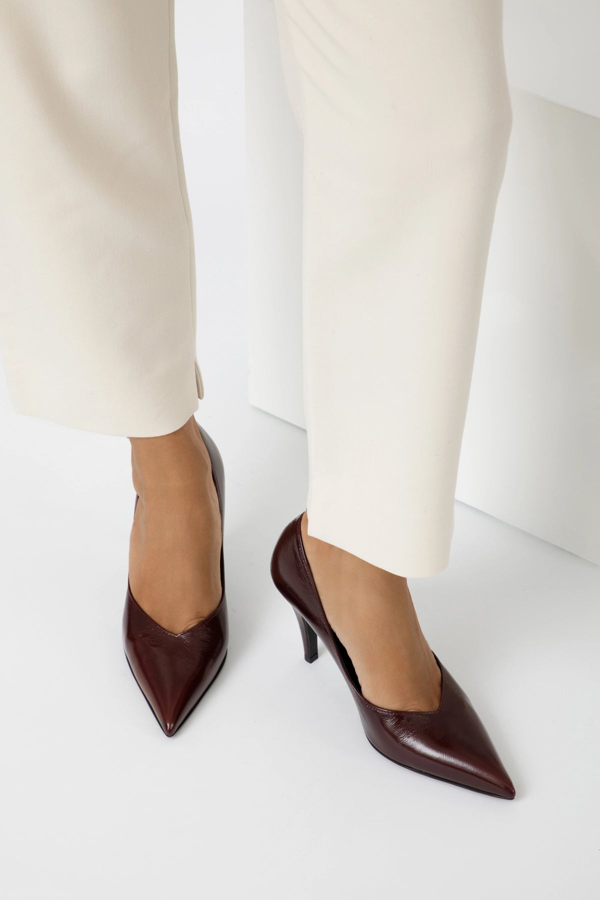 Décolleté in pelle Lux bordeaux  con tacco conico 90 mm - Valentina