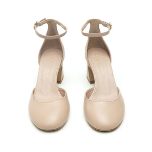 
                  
                    Load image into Gallery viewer, Lilly decolletè round toe with ankle strap and low wide heel in nude leather
                  
                