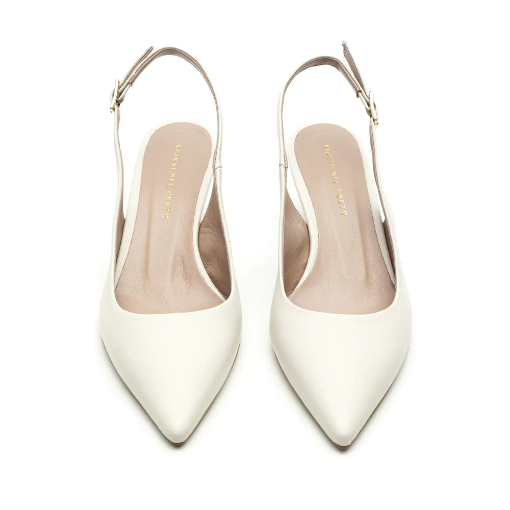 
                  
                    Load image into Gallery viewer, Fiordaliso sling back decolletè with pointed toe and low heel in butter leather
                  
                