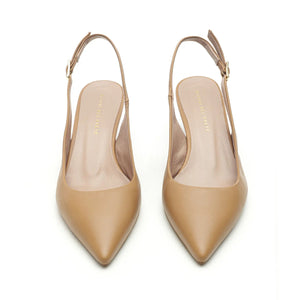 
                  
                    Load image into Gallery viewer, Fiordaliso sling back decolletè with pointed toe and low heel in neutral leather
                  
                
